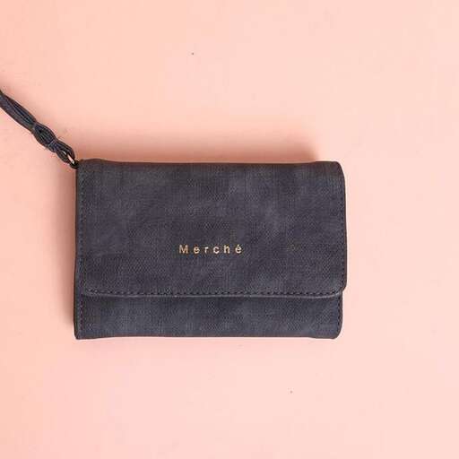 the bag is a small pouch that is made from leather.