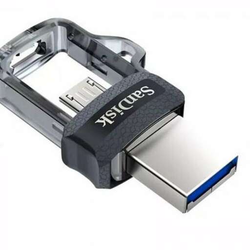 the front of the printer is made of plastic.