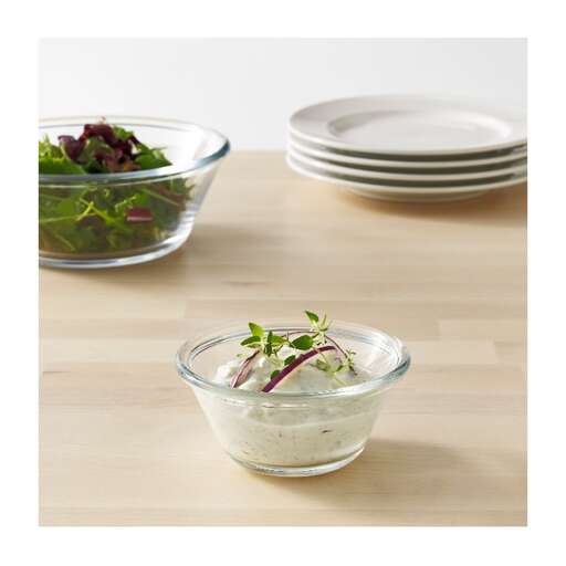 green salad in glass bowl