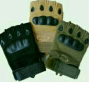 a pair of gloves for the hands of a child.