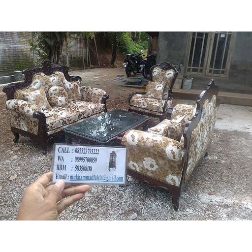 a person holding a sign that says 