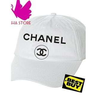a hat with a pink flamingo.