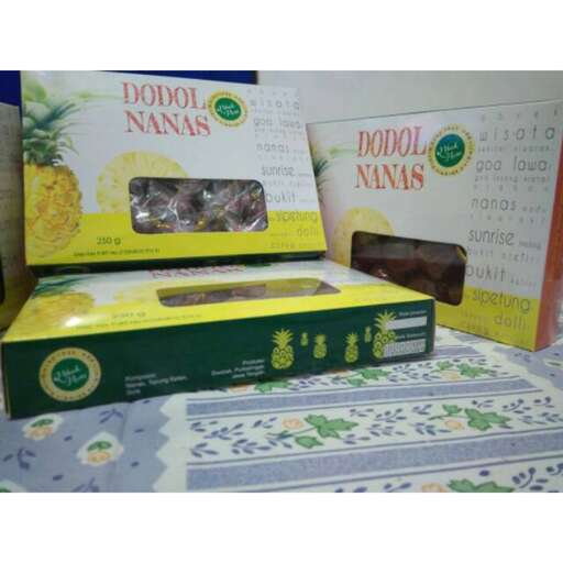 a box of food that is open.