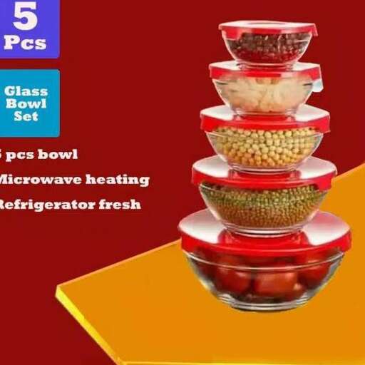 glass bowls are made from a variety of different sizes.
