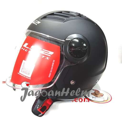 the helmet is designed to be used by the team.