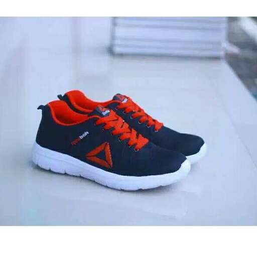 i love the orange and blue in this one.