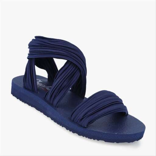 these sandals are made from % recycled plastic.