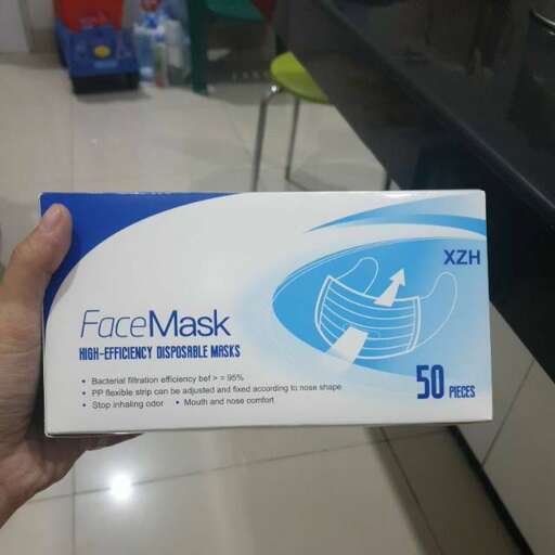 i'm not sure what this is, but i'm sure i'm going to be a face mask.