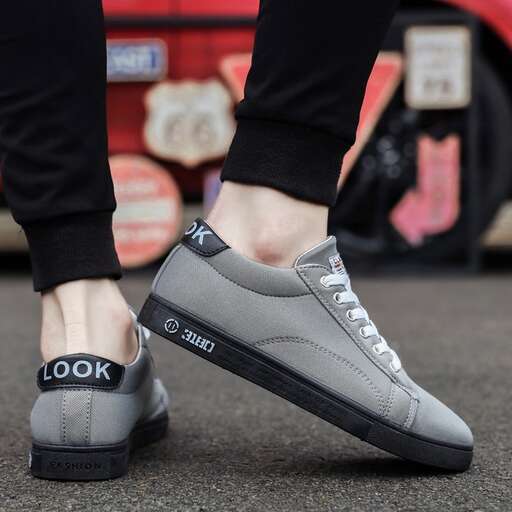 shoes that look like shoes