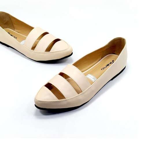 these are the shoes i bought in the market in amsterdam.