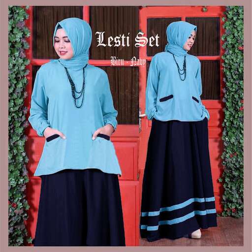 this is a very cute dress that i made for my sister.