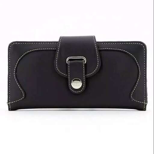 leather wallet with a zipper