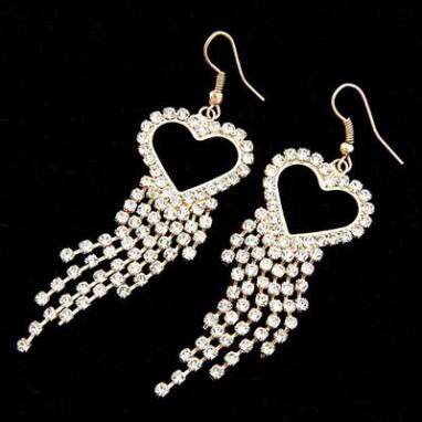 heart shaped earrings in sterling silver with a heart shaped chain