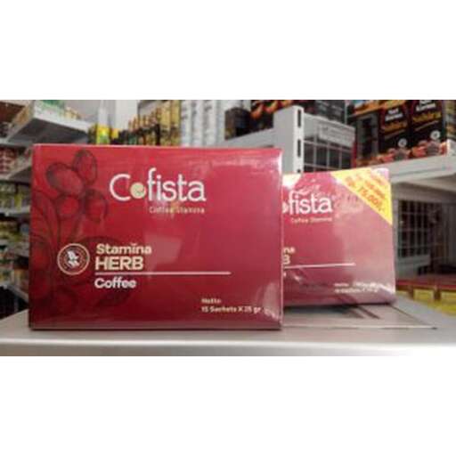 a box of grapes in a store.