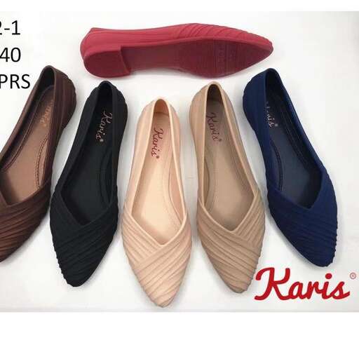 a pair of shoes with a shoe on the bottom.