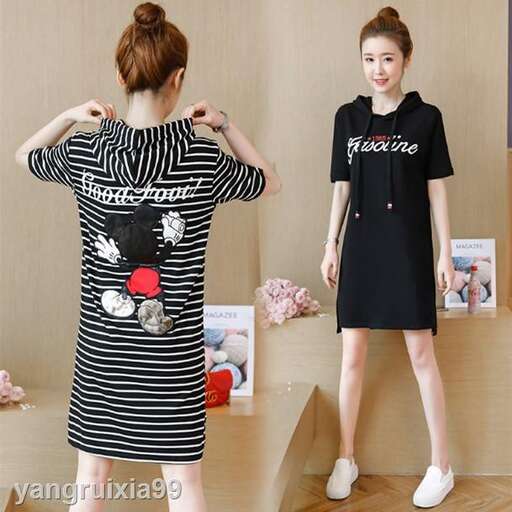 a dress in black and white