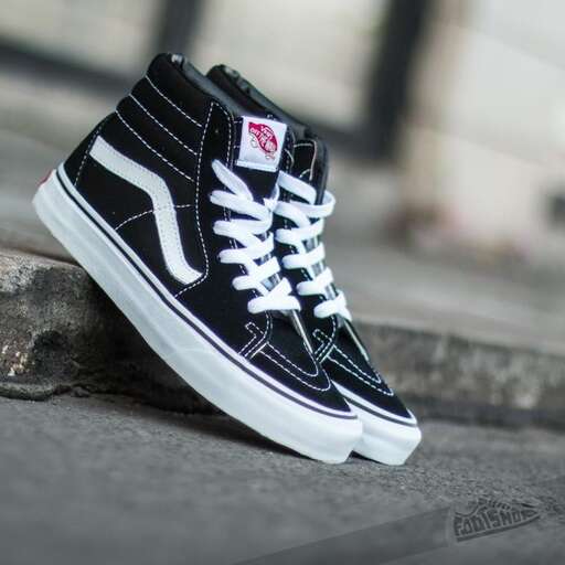 i'm not sure if i could get a pair of shoes, but i'm not sure what they are.