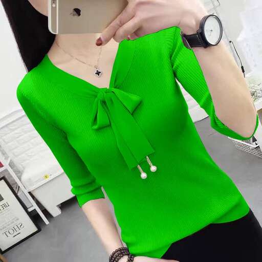 i love the idea of a green top.