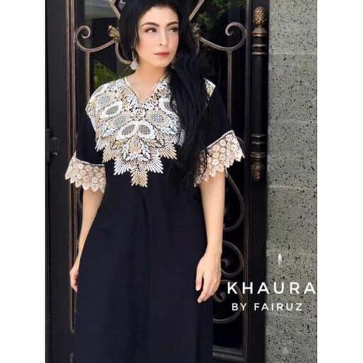 garment with a lace top