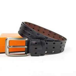 a belt with a buckle and buckle.