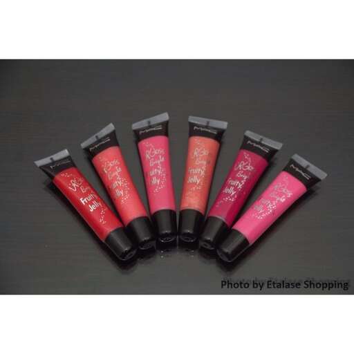 lipsticks for the red lipstick