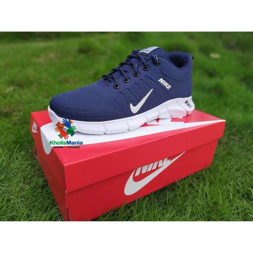 i love the blue and white sneakers.