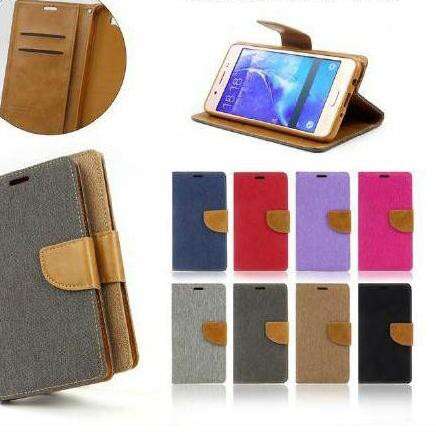 a wallet that is made out of leather.