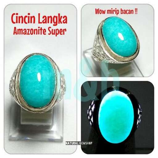 turquoise and turquoise ring in sterling silver with a green stone.