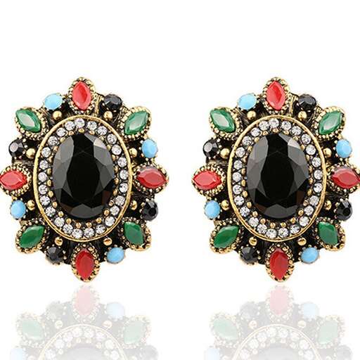 earrings with a black topaz and diamonds