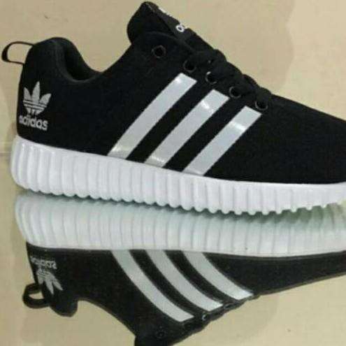 i'm not sure if these are shoes, but i'm not sure if i'm wearing them.