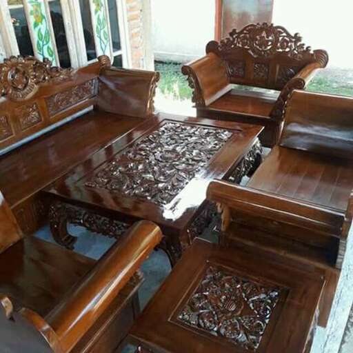 a table and chairs in a house