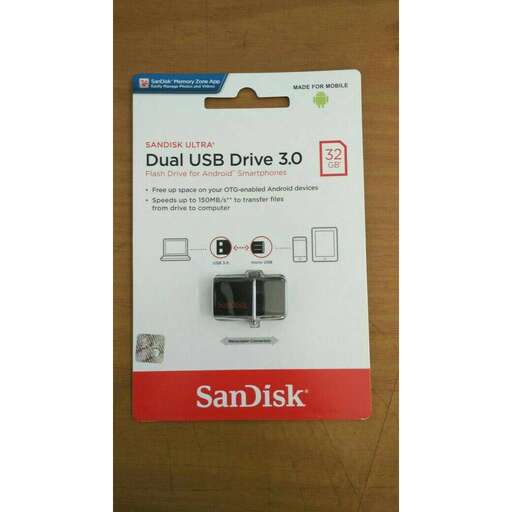 the back of the box is a cable that is attached to the back of the box.