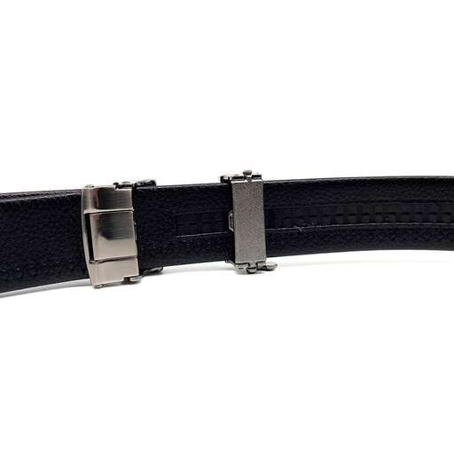a strap that is made of leather.