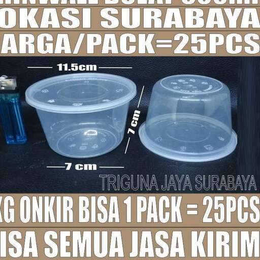 a set of plastic containers with lids