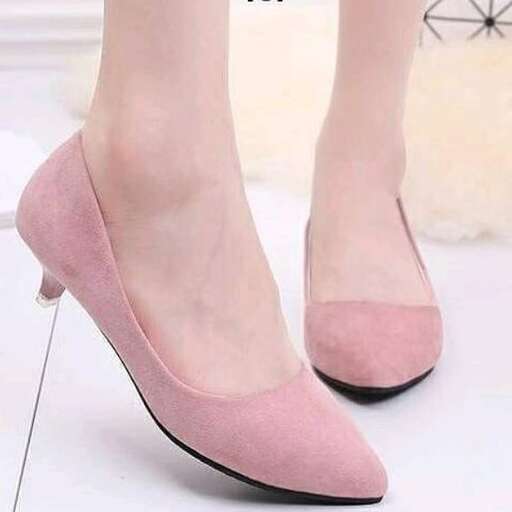 a pair of pink shoes with a bow