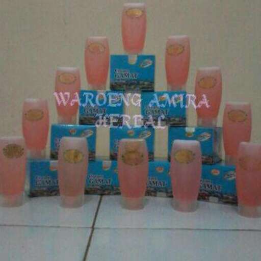 a set of pink cups for a wedding.
