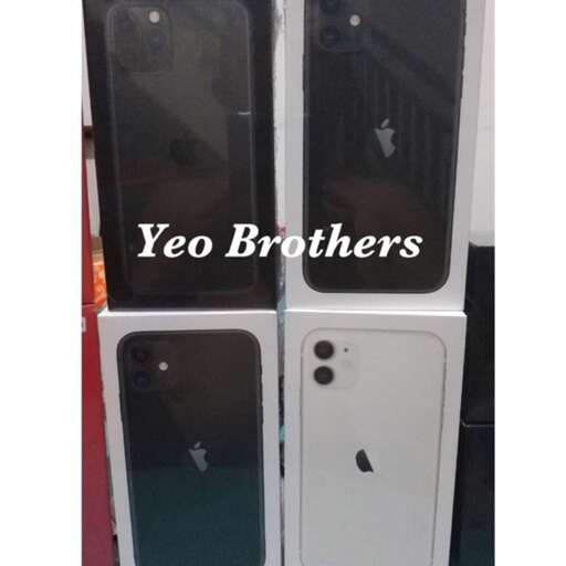 the doors are in good condition.