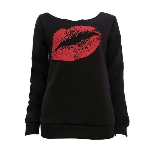 i love this black long sleeve top.