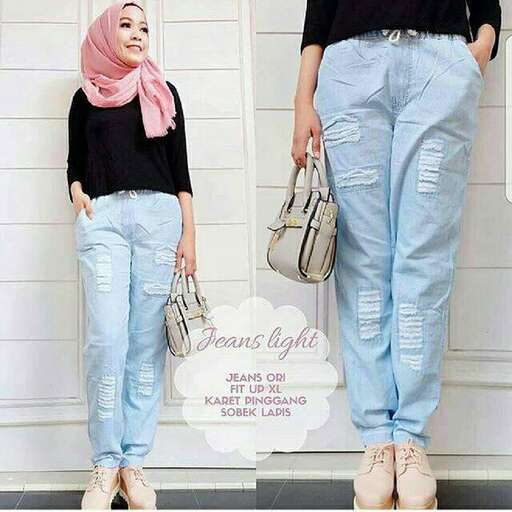 i love the color of these jeans.
