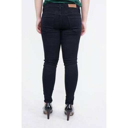 jeans with a wide leg