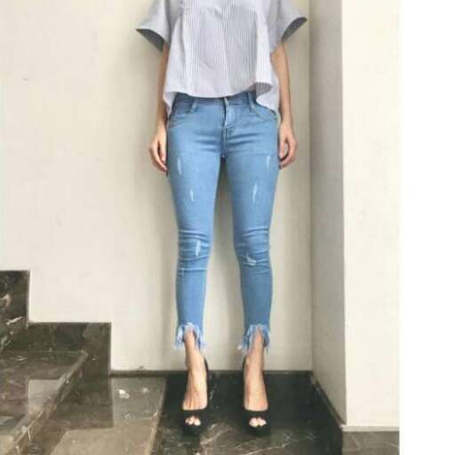 jeans with a t - shirt and jeans