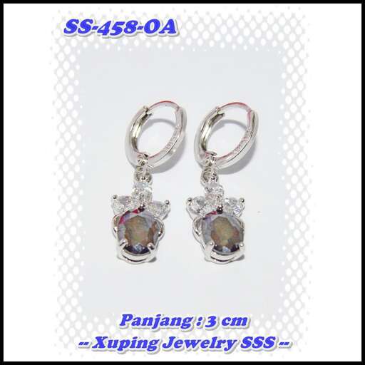 earrings with a diamond and diamond