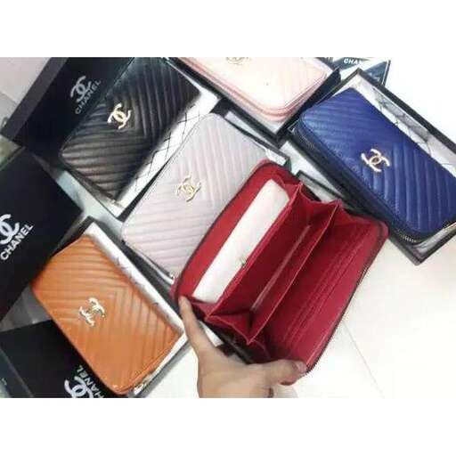 wallets that are in a box