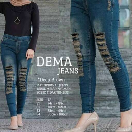 jeans with a black top and a pair of heels