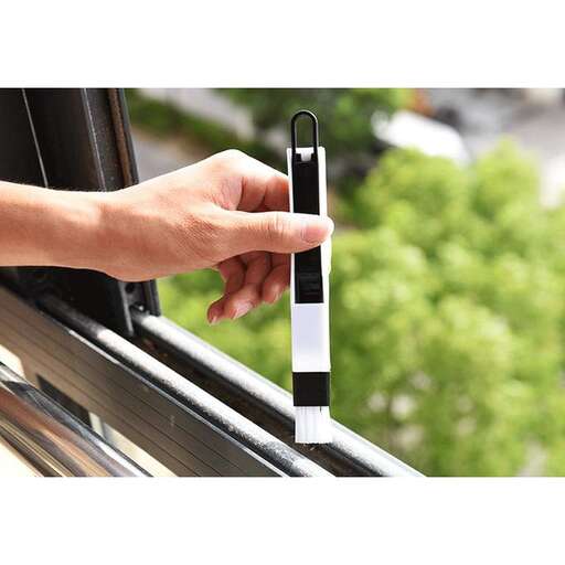 a hand holding a smart phone with a case in the middle.