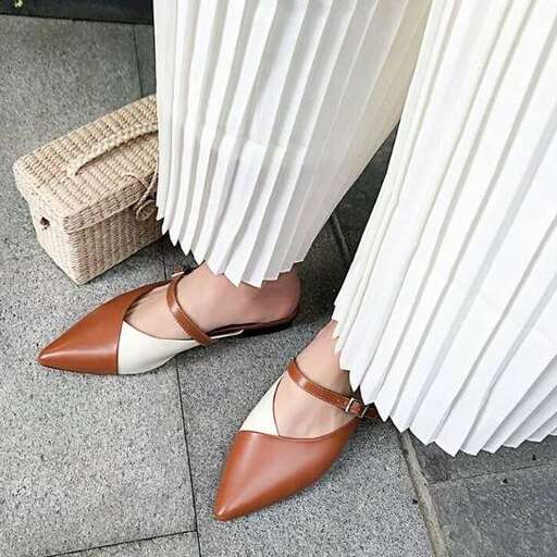 i'm not sure if i'm wearing shoes, but i'm not sure what i'm going to wear.