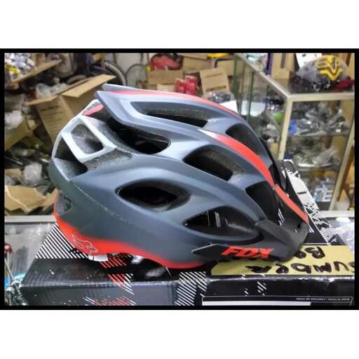 i'm going to have a helmet like this.