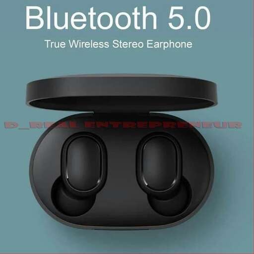a phone with a blue background and a black speaker.