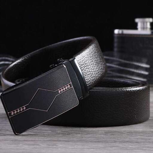a black leather belt with a black leather band.