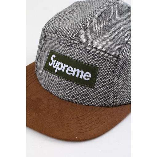 a hat with the word 